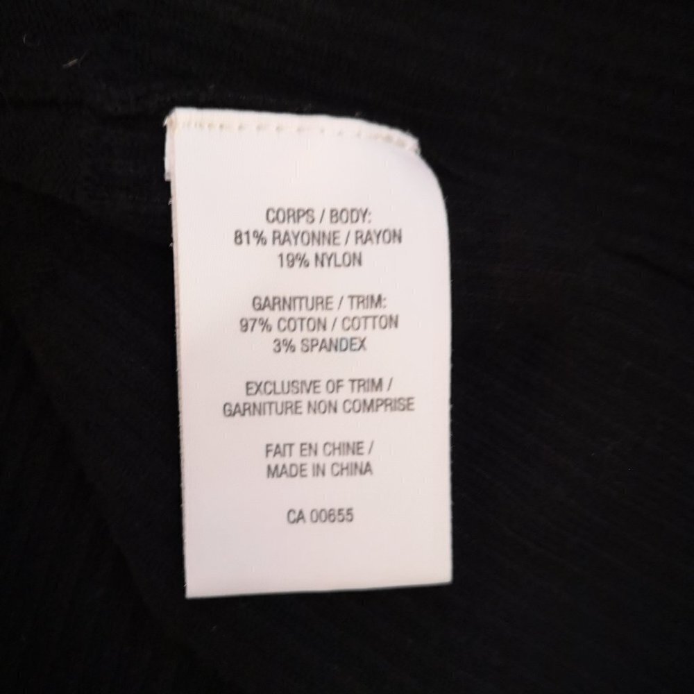 Reitmans Ladies Black & White Long Sleeve Sweater - Picture 8 of 9